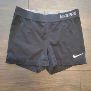 Nike Pro Short Bundle